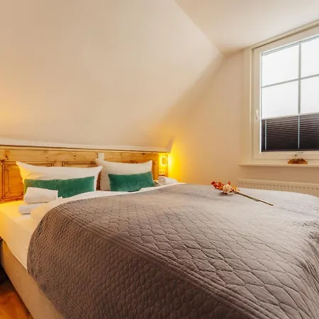 Harzlodge Lebenstraum 2 *